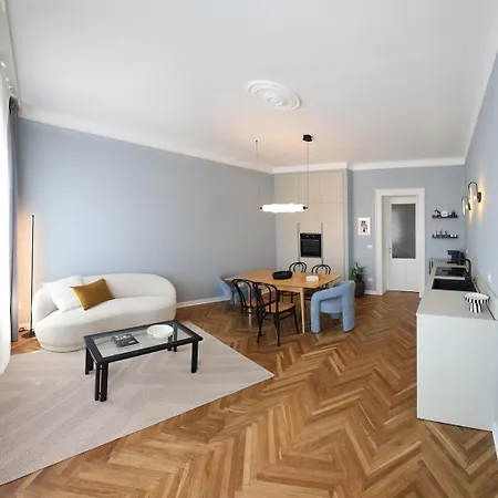 Safira Boutique Apartment *
